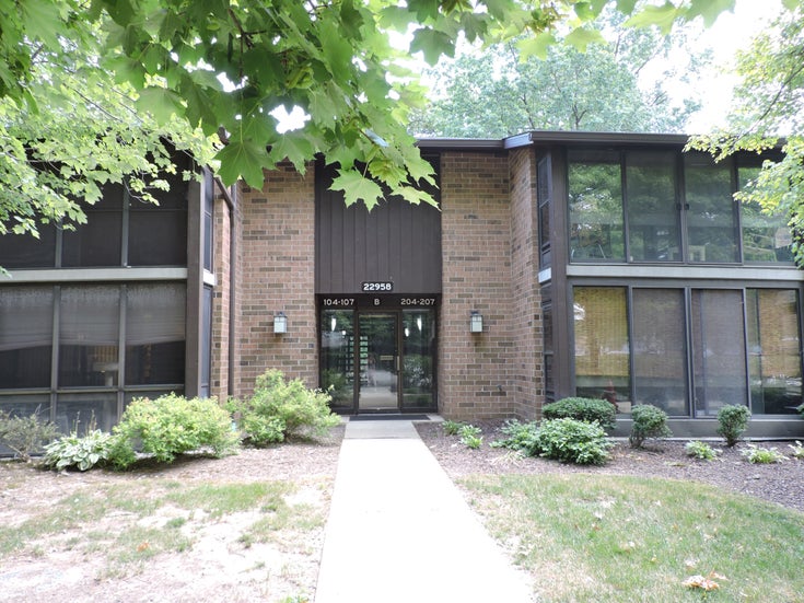 22958 Maple Ridge Rd. #205 North Olmsted, OH 44070 - other House for Sale, 2 Bedrooms (5137994)