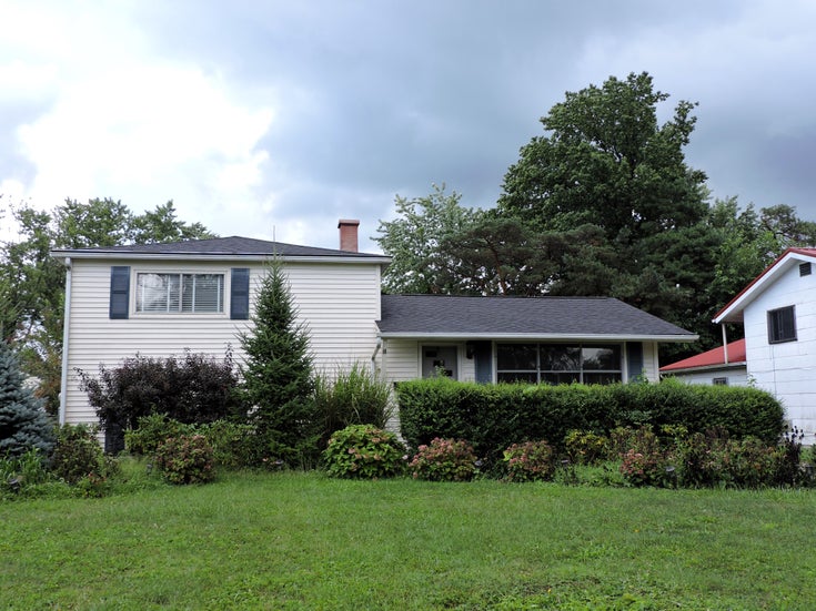 827 West Dr. Sheffield Lake, OH 44054 - other House for Sale, 4 Bedrooms (5151110)