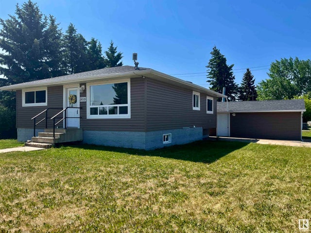 5035 52 AVE - Mundare Detached Single Family for Sale, 2 Bedrooms (E4441237)