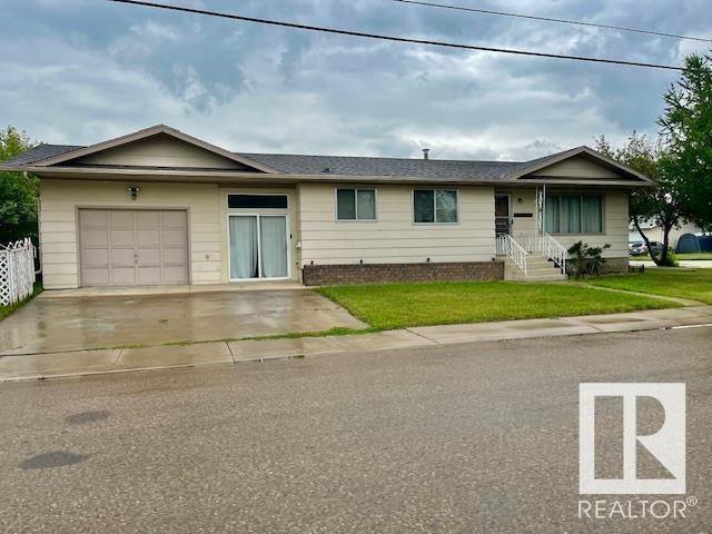 5446 45 ST - Vegreville Detached Single Family for Sale, 4 Bedrooms (E4449119)