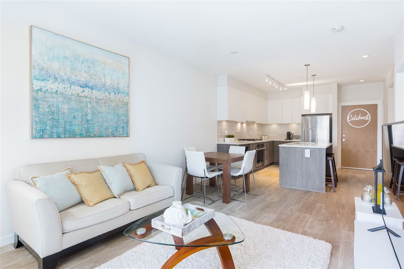309 615 E 3RD STREET - Lower Lonsdale Apartment/Condo for sale, 1 Bedroom (R2476258) #1