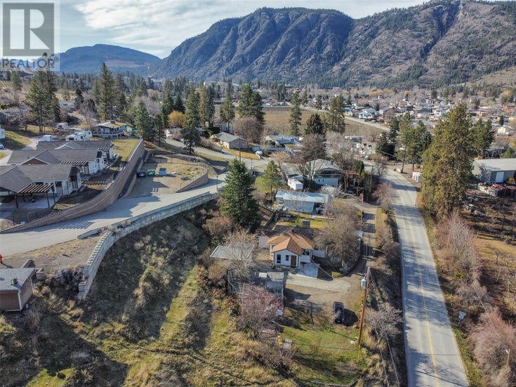 541 Eastside Road - Okanagan Falls House for Sale, 2 Bedrooms (10335701)