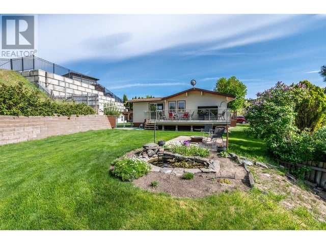 331 Juniper Avenue - Kaleden House for Sale, 3 Bedrooms (10347389)