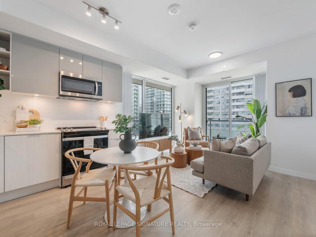 2419 - 50 Dunfield Avenue - Mount Pleasant West Condo Apartment for Sale, 2 + 1 Bedrooms (C12098253)