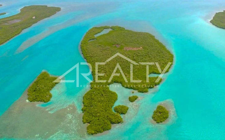28 Acre Private Island - Belize City Land for sale