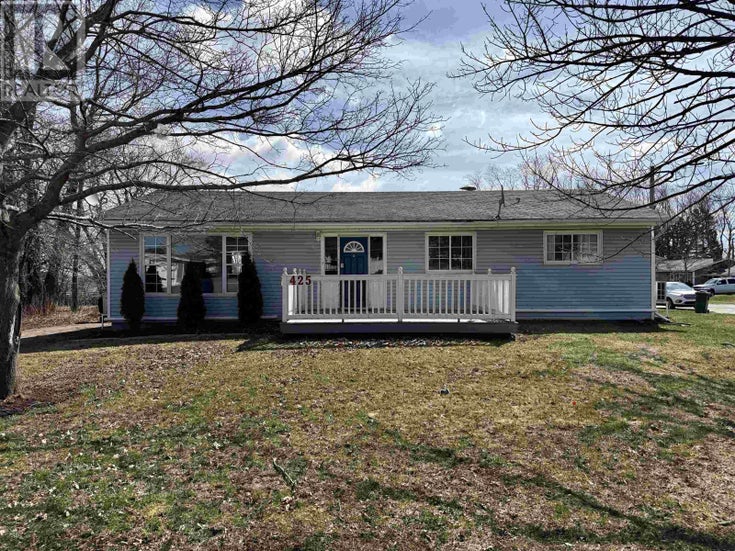 425 Robinson Avenue - Summerside House for Sale, 5 Bedrooms (202508276)