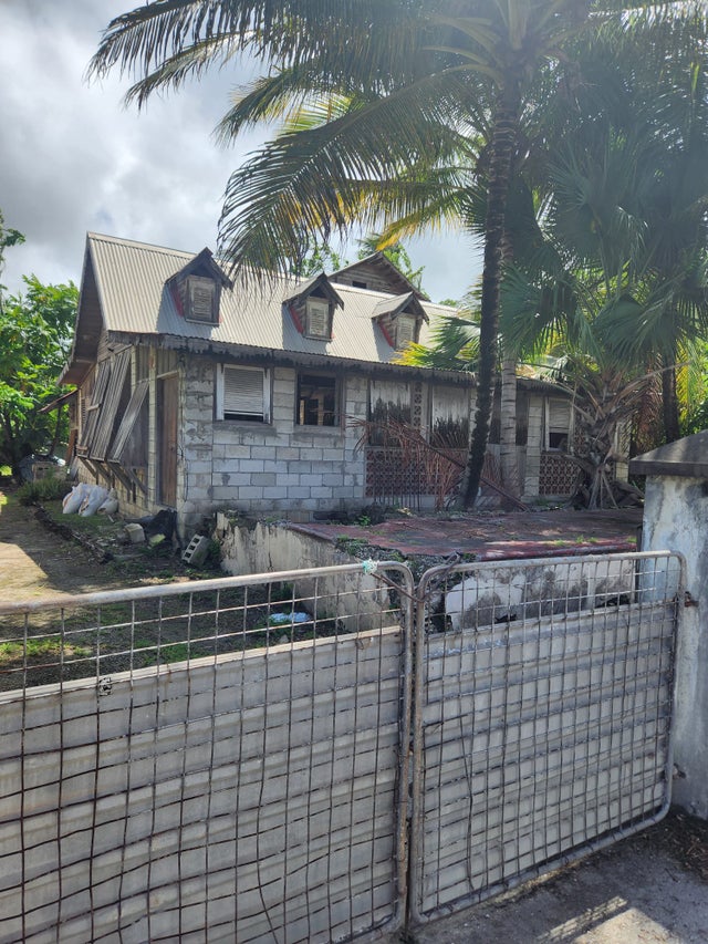 Worthing Main Road, Christ Church, Barbados - Worthing, Barbados House for sale