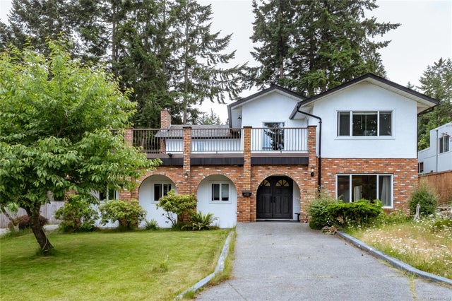 4835 Black Bear Ridge - Na North Nanaimo Single Family Residence for Sale, 4 Bedrooms (1000499)