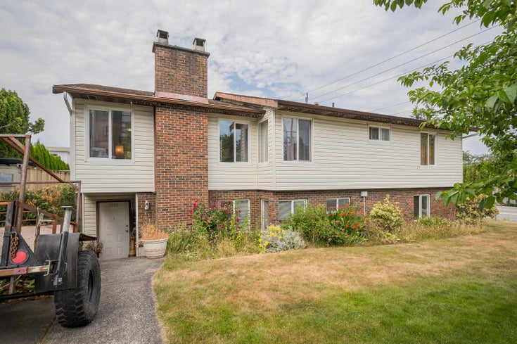 15589 17 Avenue - King George Corridor Half Duplex for Sale, 6 Bedrooms (R2992810)