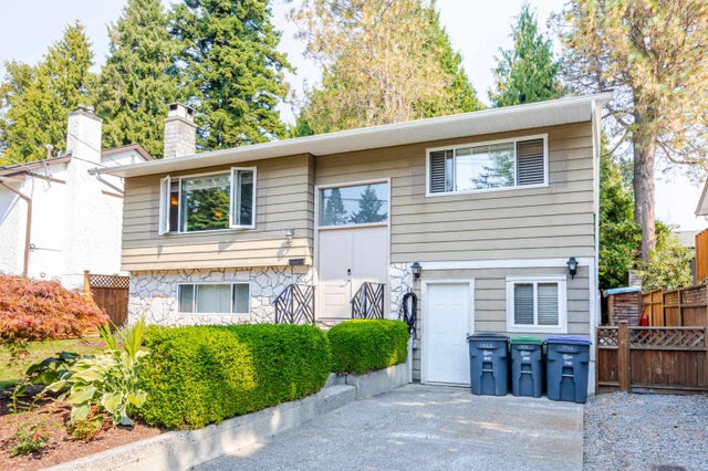 1426 128a Street - Crescent Bch Ocean Pk. Single Family Residence for Sale, 3 Bedrooms (R3043664)