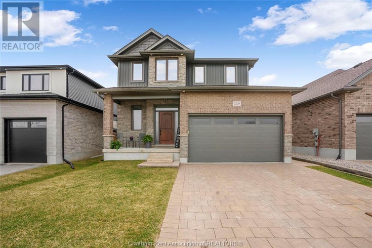 2209 Linkway BOULEVARD - London House for Sale, 3 Bedrooms (25017087)