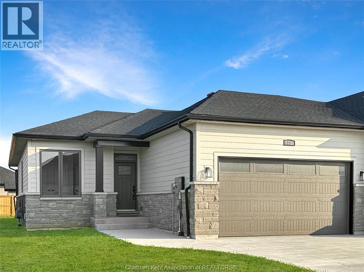 25 Duskridge ROAD - Chatham House for Sale, 2 Bedrooms (25031038)