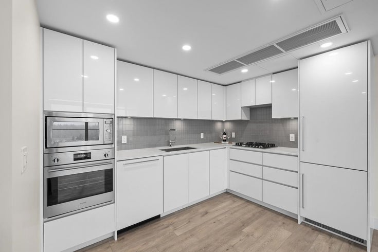 1901 - 10428 Whalley Boulevard - Whalley Apartment/Condo for Sale, 1 Bedroom (R3017521)