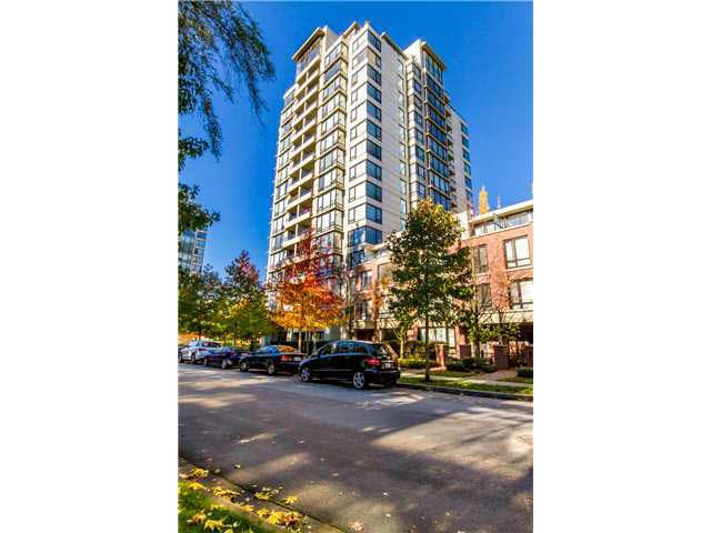 707 9133 Hemlock Drive - McLennan North Apartment/Condo, 1 Bedroom (V1034188)