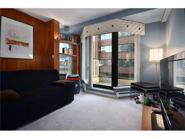 810 1189 Howe Street - Downtown VW Apartment/Condo(V928467)