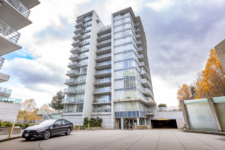 901 8288 Lansdowne Road - Brighouse Apartment/Condo, 3 Bedrooms (R2633092)