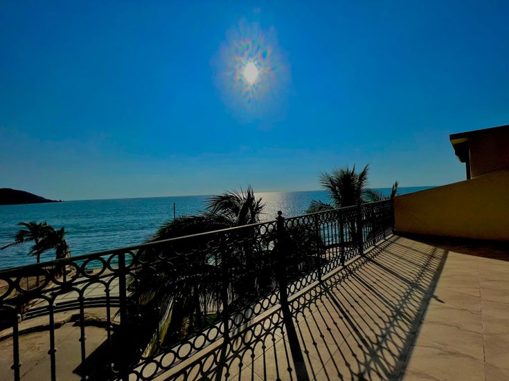 AVE SABALO CERRITOS 3100 INT. 2 SUITE 22 GAVIAS GRAND. MAZATLAN, SINALOA MEXICO 82112 - other Apartment for sale, 2 Bedrooms 