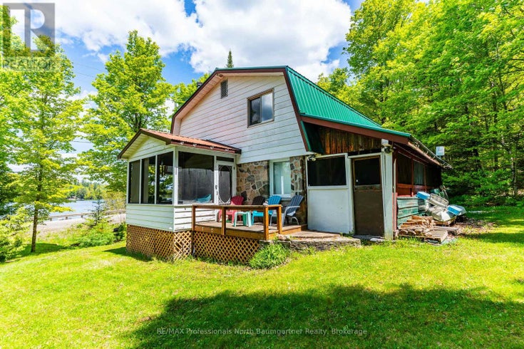 18053 HIGHWAY 35 - Algonquin Highlands (stanhope) House for Sale, 3 Bedrooms (X12196245)