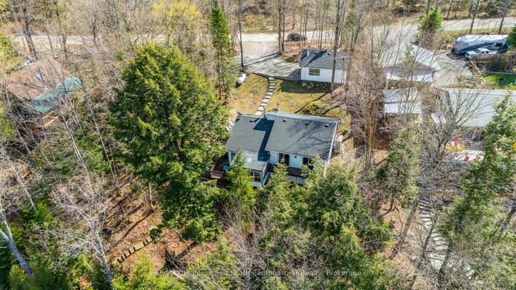 1053 Mink Road - Dudley Detached for Sale, 6 Bedrooms (X12146750)