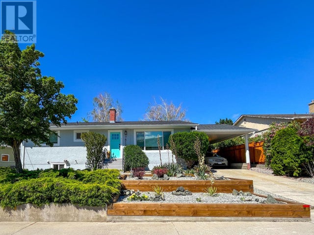 7812 GRAVENSTEIN Drive - Osoyoos House for Sale, 4 Bedrooms (10331466)