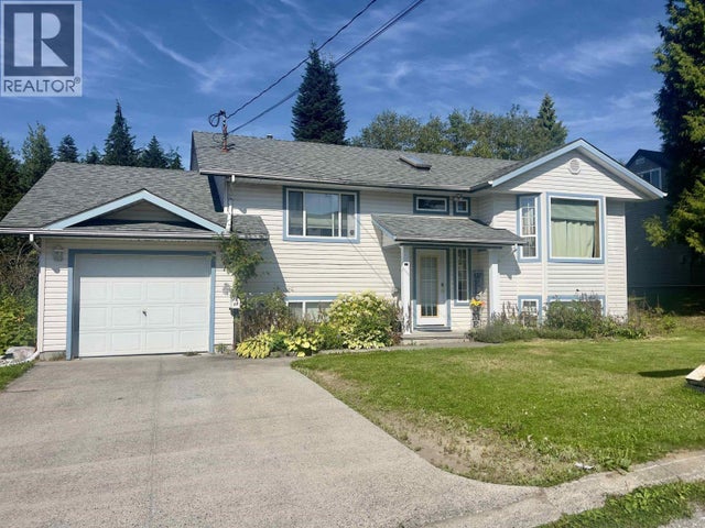 17 BRANT STREET - Kitimat House for Sale, 4 Bedrooms (R3041774)