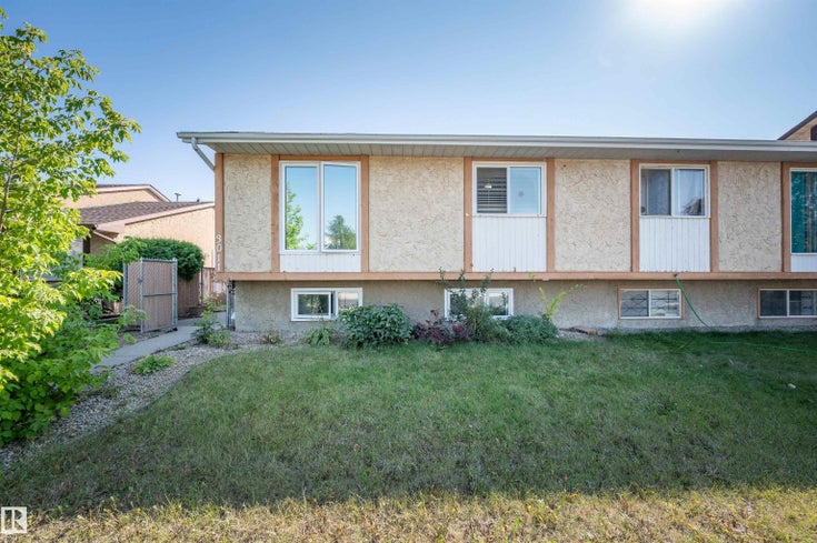 3011 139 AV NW - Hairsine Duplex for Sale, 4 Bedrooms (E4455818)