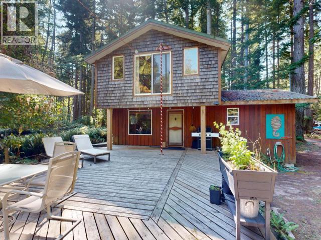 1466 VANCOUVER BLVD - Savary Island House for Sale, 3 Bedrooms (19301)