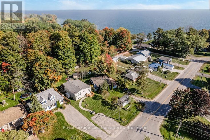 53 LAKESHORE ROAD W - Oro Medonte House for Sale, 3 Bedrooms (S12144690)