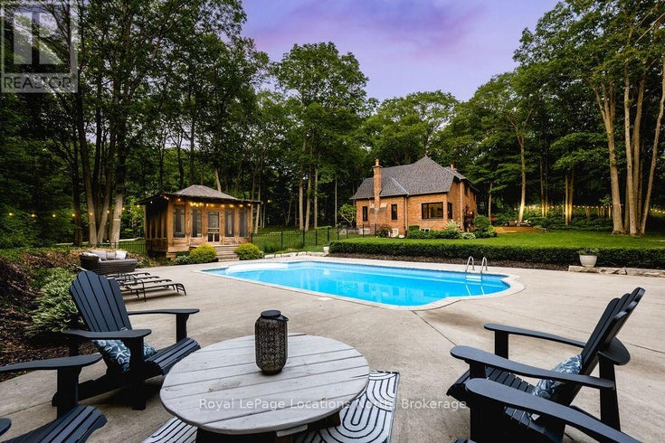 18 MILLS CIRCLE - Springwater (midhurst) House for Sale, 4 Bedrooms (S12251574)