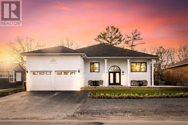 256 OLD MOSLEY STREET - Wasaga Beach House for Sale, 6 Bedrooms (S12408760)