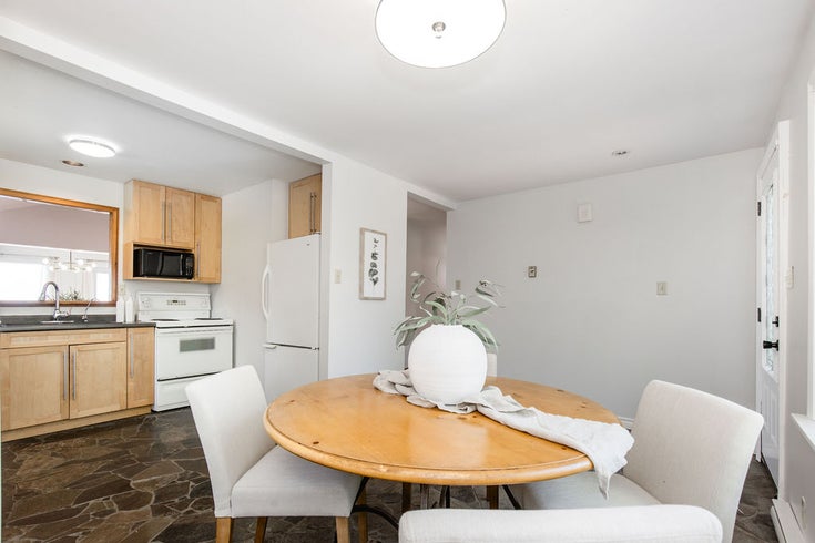1946 Shore Lane - Wasaga Beach Single Family, 3 Bedrooms (S12182703)