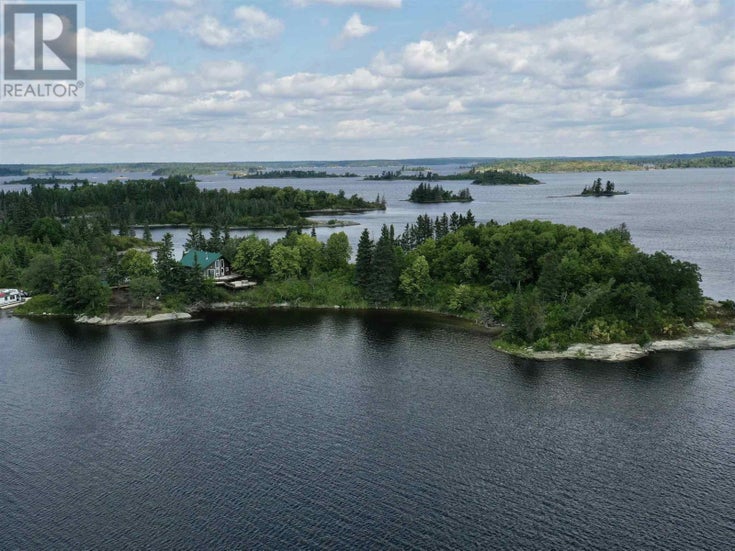 Private Island Lake of the Woods - Lake Of The Woods for Sale, 3 Bedrooms (TB250133)