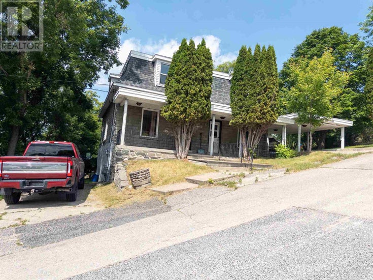 506 Superior Street - Kenora Duplex for Sale(TB251696)