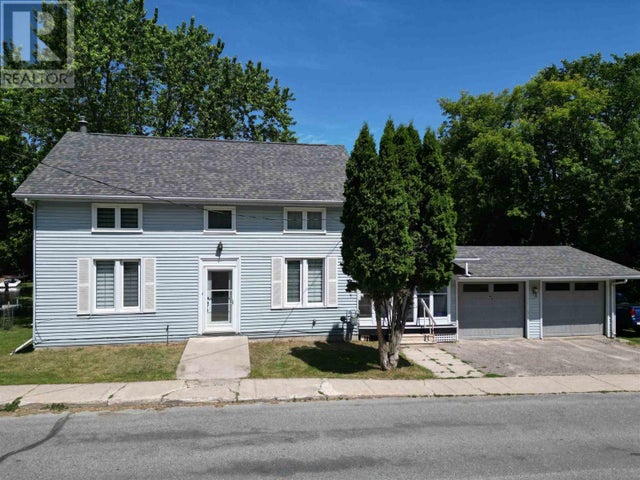 824 River Drive - Kenora for Sale, 2 Bedrooms (TB251934)