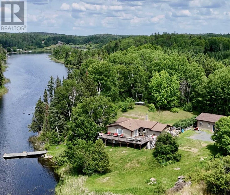618 Essex Road - Kenora for Sale, 4 Bedrooms (TB252012)