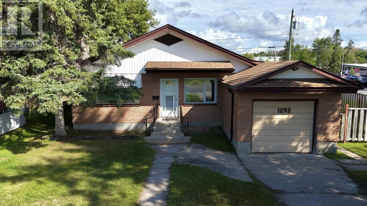 1292 Valley Drive - Kenora for Sale, 4 Bedrooms (TB252601)