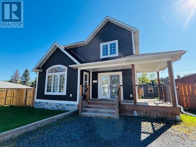 915 ELEVENTH AVE N - Kenora for Sale, 4 Bedrooms (TB252662)