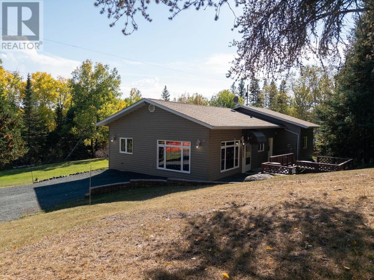 62 McDonald Road - Kenora for Sale, 3 Bedrooms (TB253158)