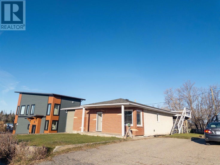 4 Machin Drive - Kenora for Sale, 3 Bedrooms (TB253508)