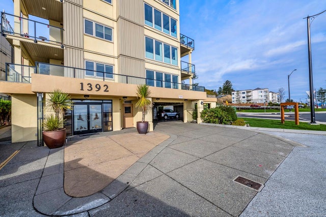 103 - 1392 Island Hwy S - CR Willow Point Condo Apartment for Sale, 2 Bedrooms (1007545)