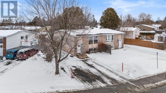 137 GLAMORGAN DRIVE - Ottawa House for Sale, 3 Bedrooms (X11951503)
