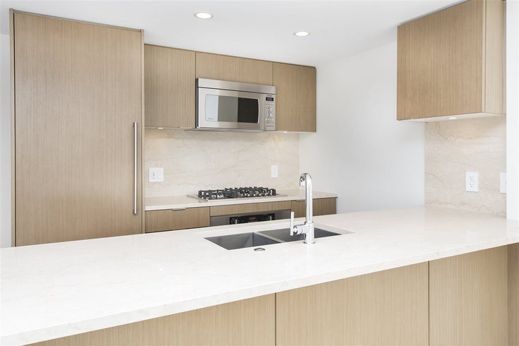 301 125 E 14th Street - Central Lonsdale Apartment/Condo, 1 Bedroom (R2199094)