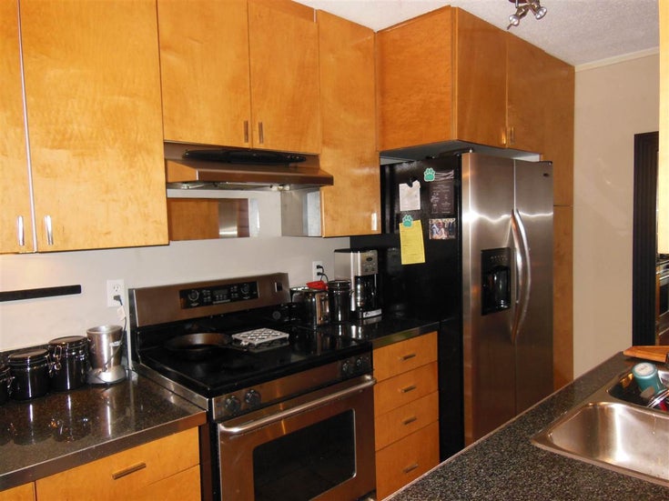 106 170 E 3rd Street - Lower Lonsdale Apartment/Condo, 1 Bedroom (R2078639)