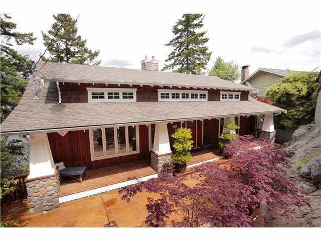 396 Skyline Drive - Gibsons & Area House/Single Family, 3 Bedrooms (V1100705)