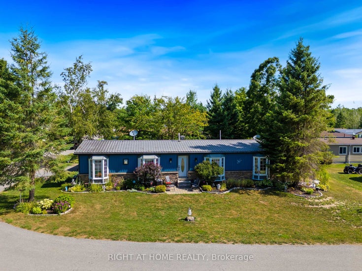 1 Maple Crescent - Rural Oro-Medonte Other for Sale, 2 Bedrooms (S12355816)