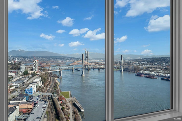 503 - 660 Quayside Drive - Quay Apartment/Condo, 3 Bedrooms 