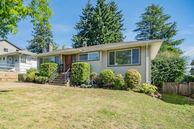 7760 Mary Avenue - Edmonds BE Single Family Residence for Sale, 4 Bedrooms (R3039735)