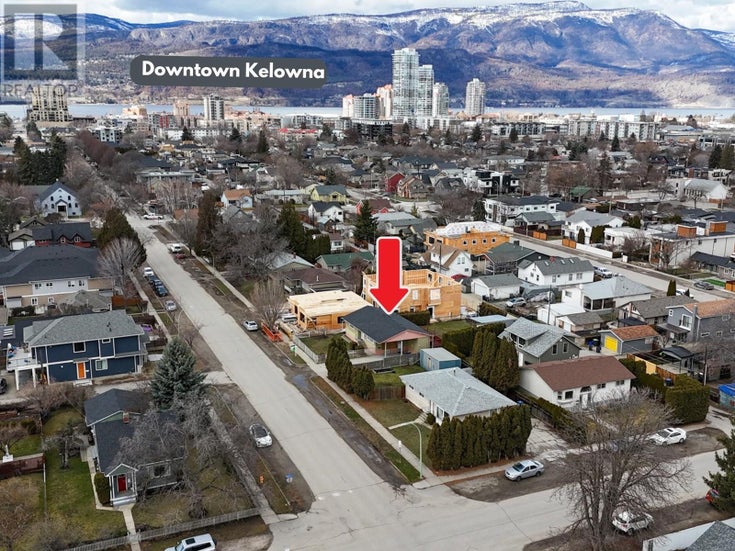 958 Stockwell Avenue - Kelowna House for Sale, 3 Bedrooms (10342414)