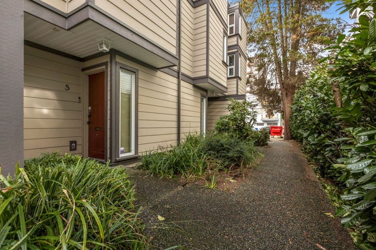 1535 St Georges Ave,V7L3J6 - Lower Lonsdale Townhouse for Rent, 3 Bedrooms 