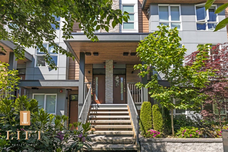 2060 Curling Rd, North Vancouver  - Pemberton NV townhouse for Rent, 3 Bedrooms 